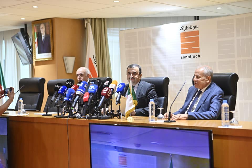 تنصيب  نور الدين داودي رئيسا مديرا عاما لمجمع سوناطراك