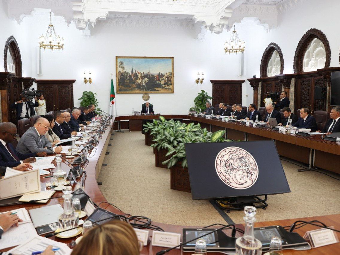 رئيس الجمهورية