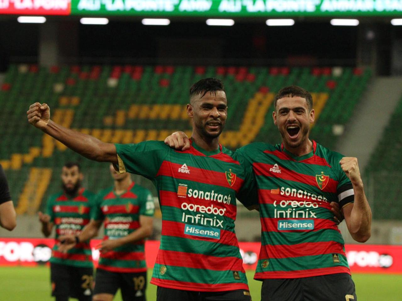 Joie des joueurs du MCA