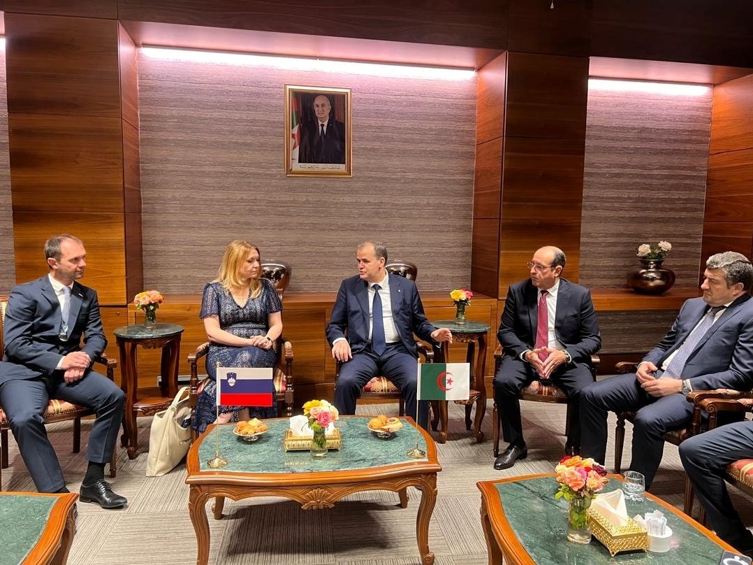 منتدى الأعمال الجزائري-السلوفيني : الجزائر توفر مناخ جاذب وملائم للاستثمار  والشراكة