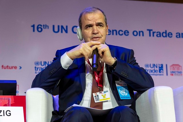 رزيق يبرز بجنيف التجربة الجزائرية في دعم الشباب والمقاولاتية