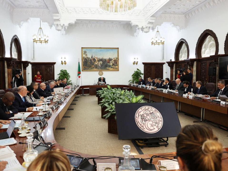 رئيس الجمهورية