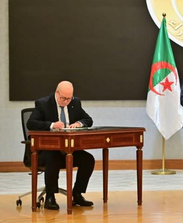 الجزائر دخلت مرحلة إرساء أسس اقتصاد قوي ومتنوع