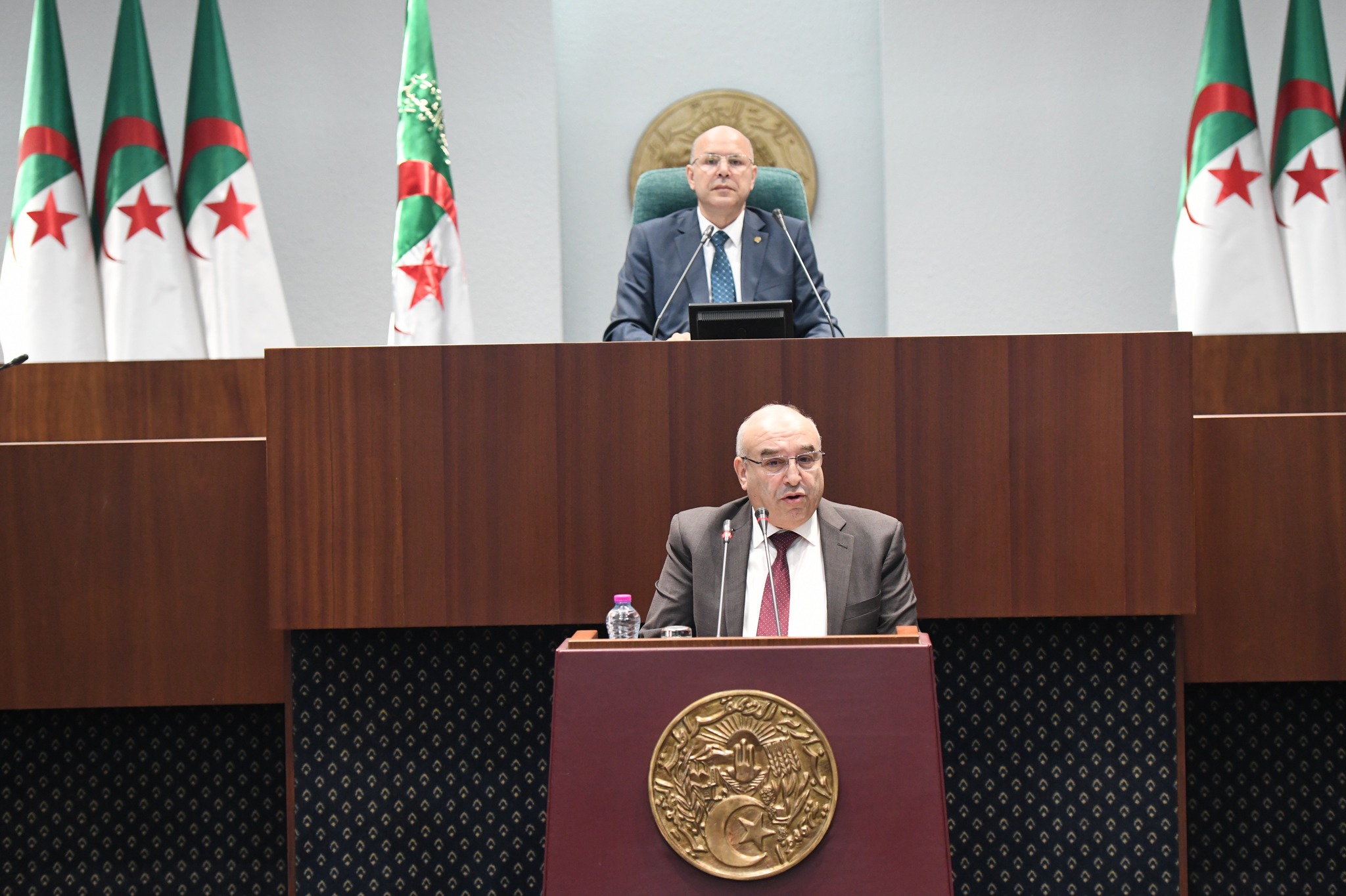 وزير الصناعة الصيدلانية