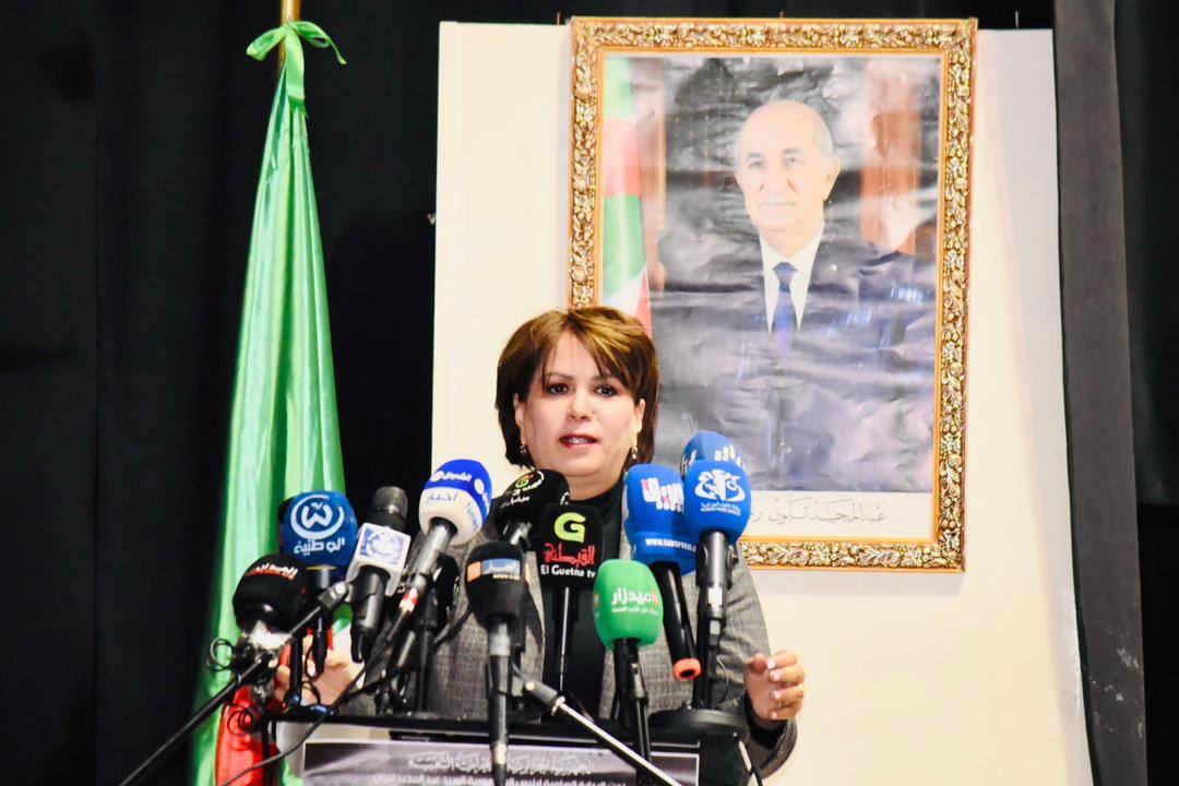 الأمير عبد القادر وقع ميثاق العلاقة بين الدولة والأخلاق (وزيرة)