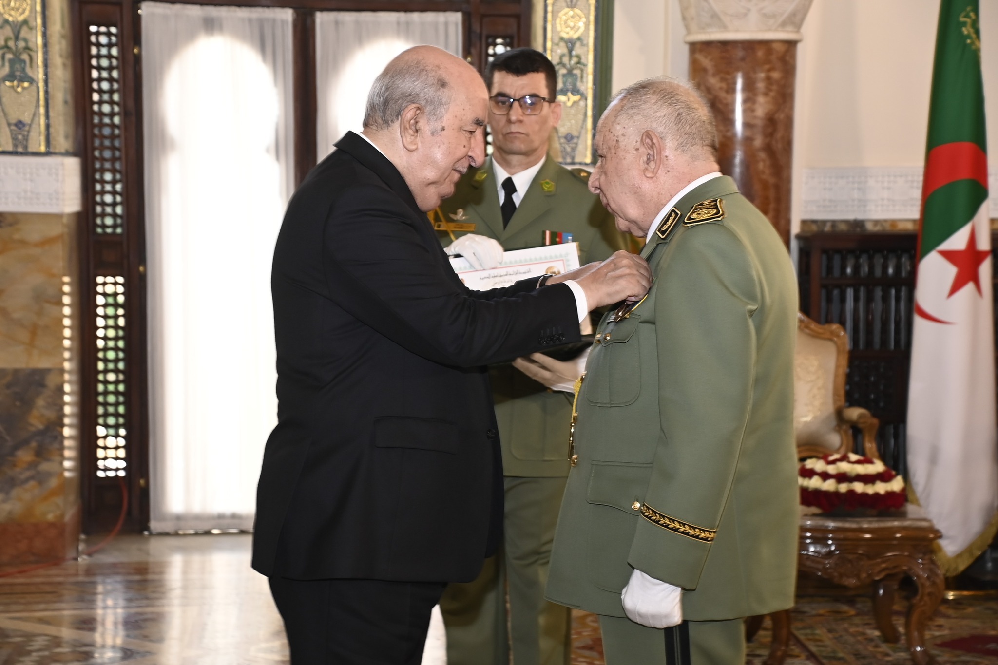 Le président de la République préside la cérémonie de remise des médailles