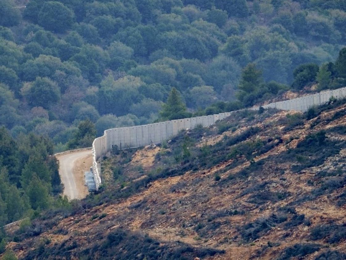 Le Liban va protester auprès de l'ONU après la construction par l'entité  sioniste d'un mur sur son sol