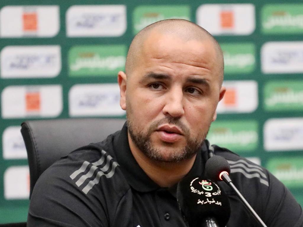 Madjid Bougherra, entraîneur de l’équipe nationale de football A'