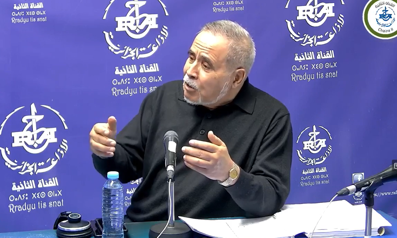 عبد العزيز مجاهد