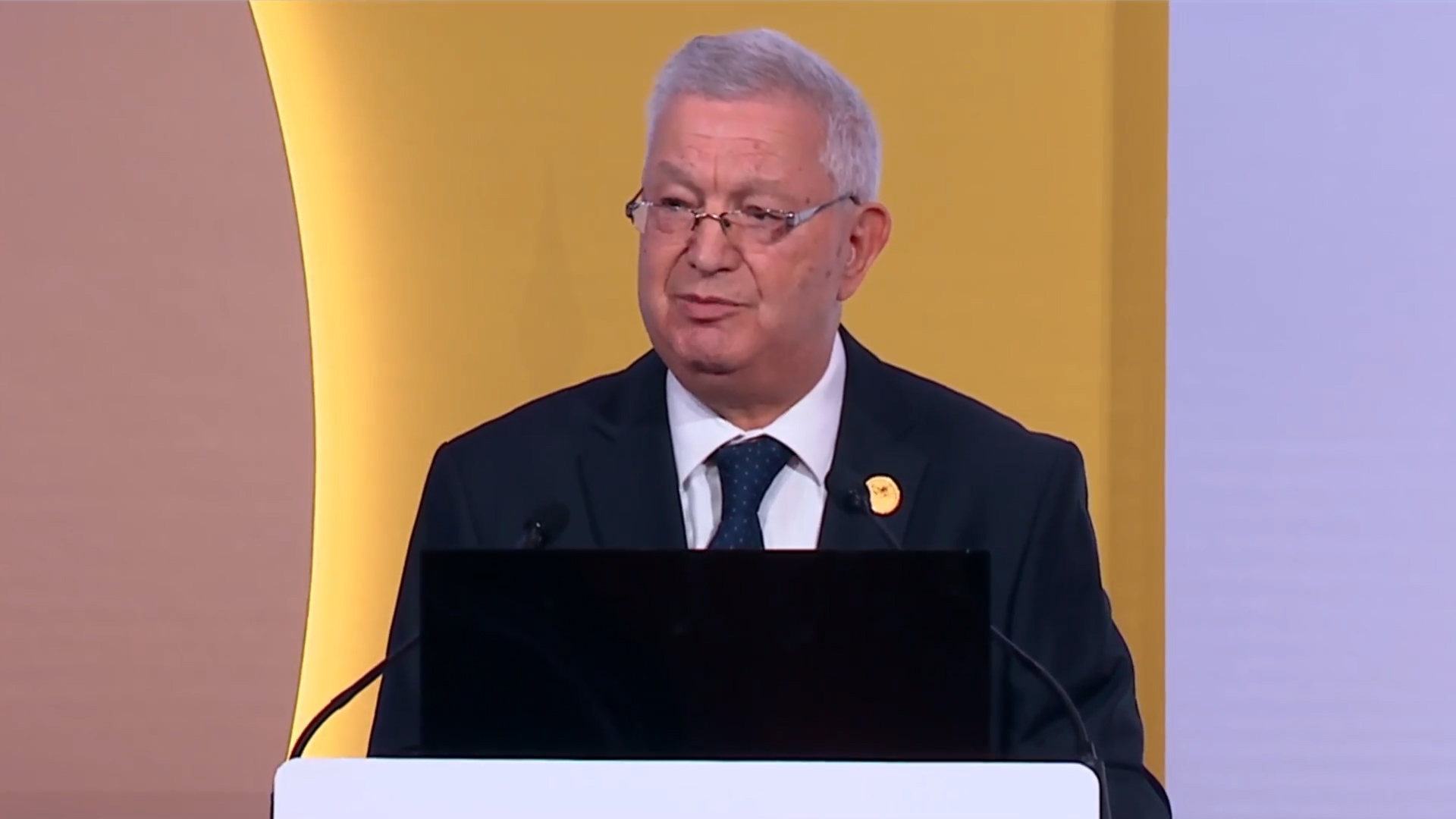 ناصري: العلاقات الجزائرية - القطرية