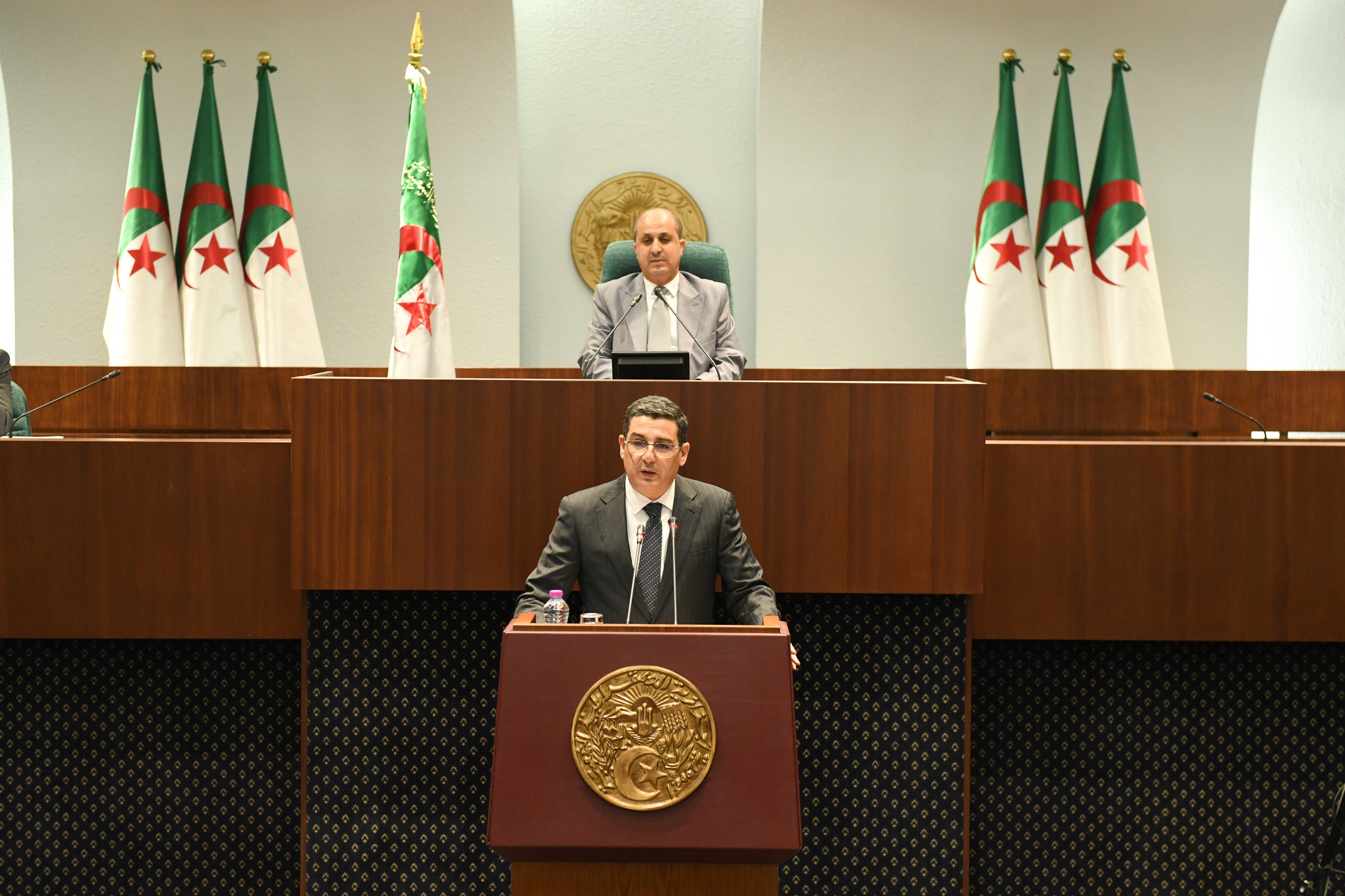 وزير الصحة يبرز جهود الدولة في ترقية المنظومة الصحية بولايات الجنوب والهضاب  العليا