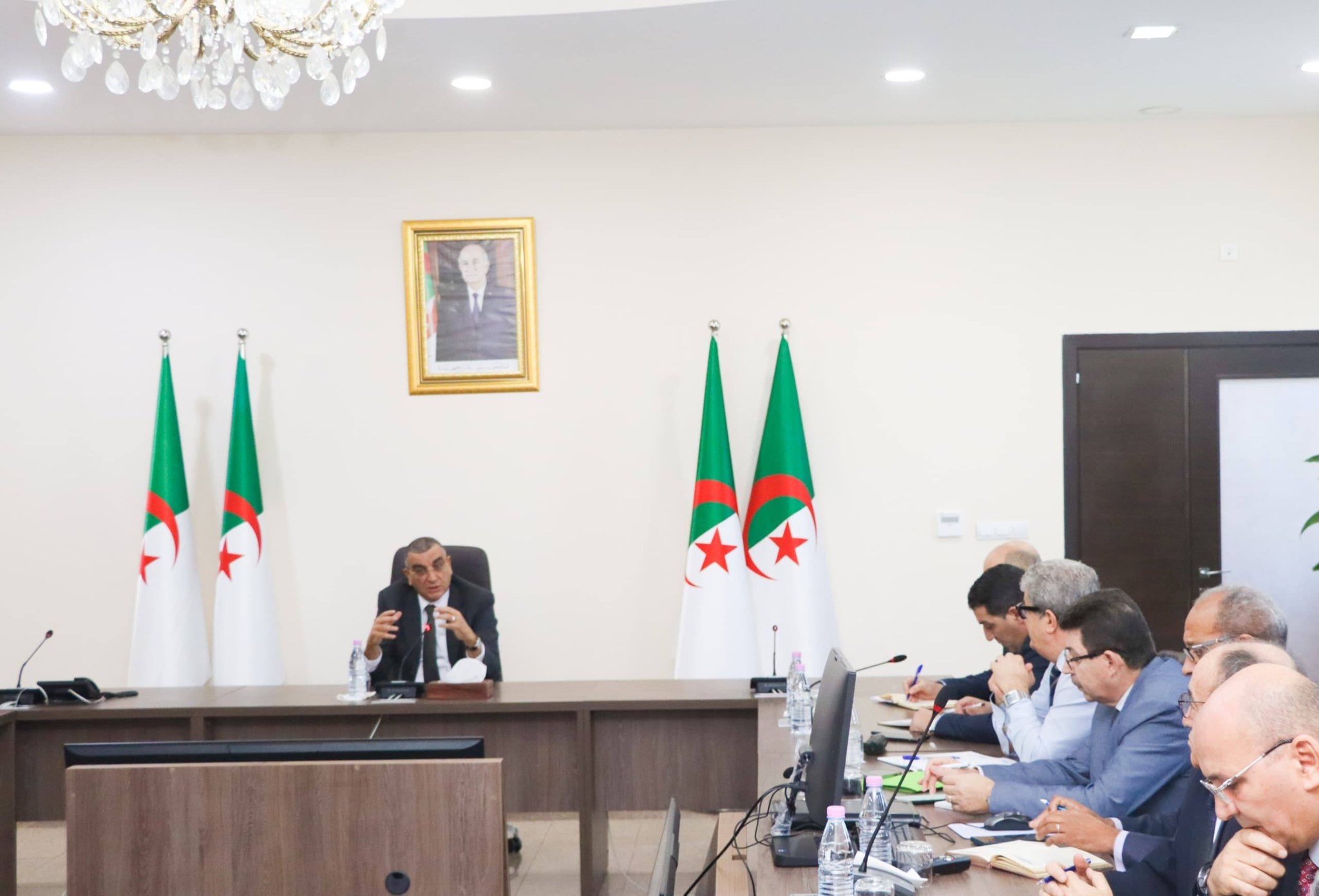 وزير الأشغال العمومية والمنشآت القاعدية، السيد عبد القادر جلاوي