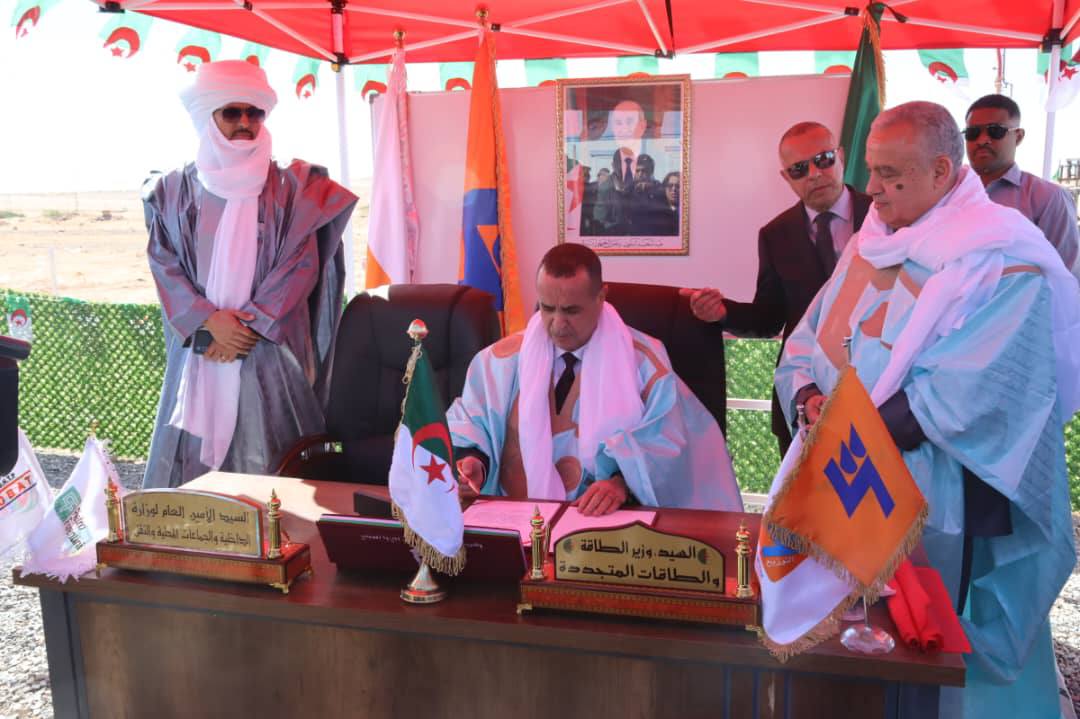 ان قزام: عجال يشرف على إعطاء إشارة انطلاق أشغال مشروع الربط بالغاز لفائدة 3 آلاف مسكن  