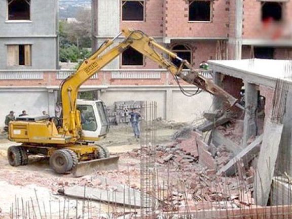 هدم البنايات