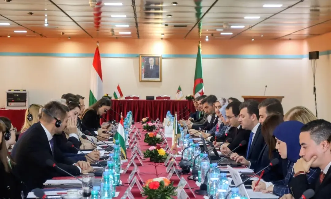 انعقاد الدورة الرابعة للجنة الحكومية المشتركة الجزائرية-المجرية