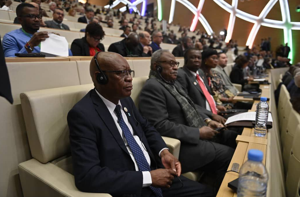 Conférence-crimes_coloniaux