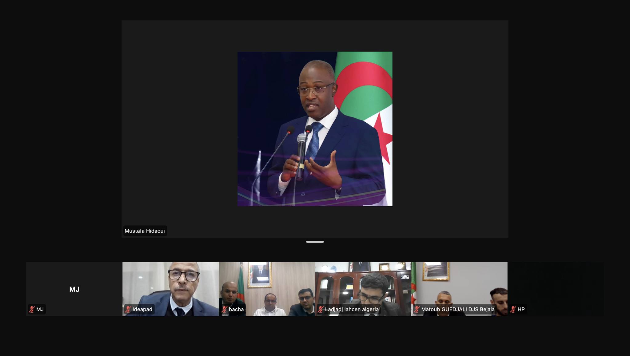 السيد حيداوي يبرز حرص قطاعه على ترقية ثقافة التطوع و ترسيخ روح المبادرة لدى  الشباب