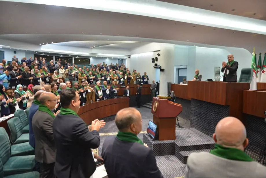 المجلس الشعبي المصادقة على قانون تجريم الاستعمار الفرنسي في الجزائر