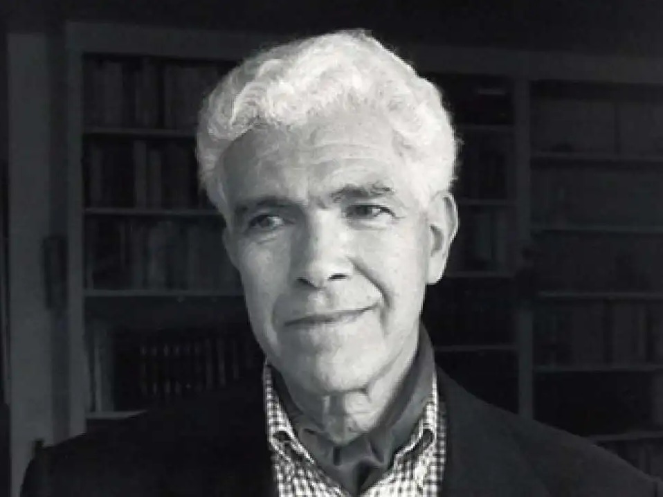 وفاة المجاهد والمؤرخ محمد حربي