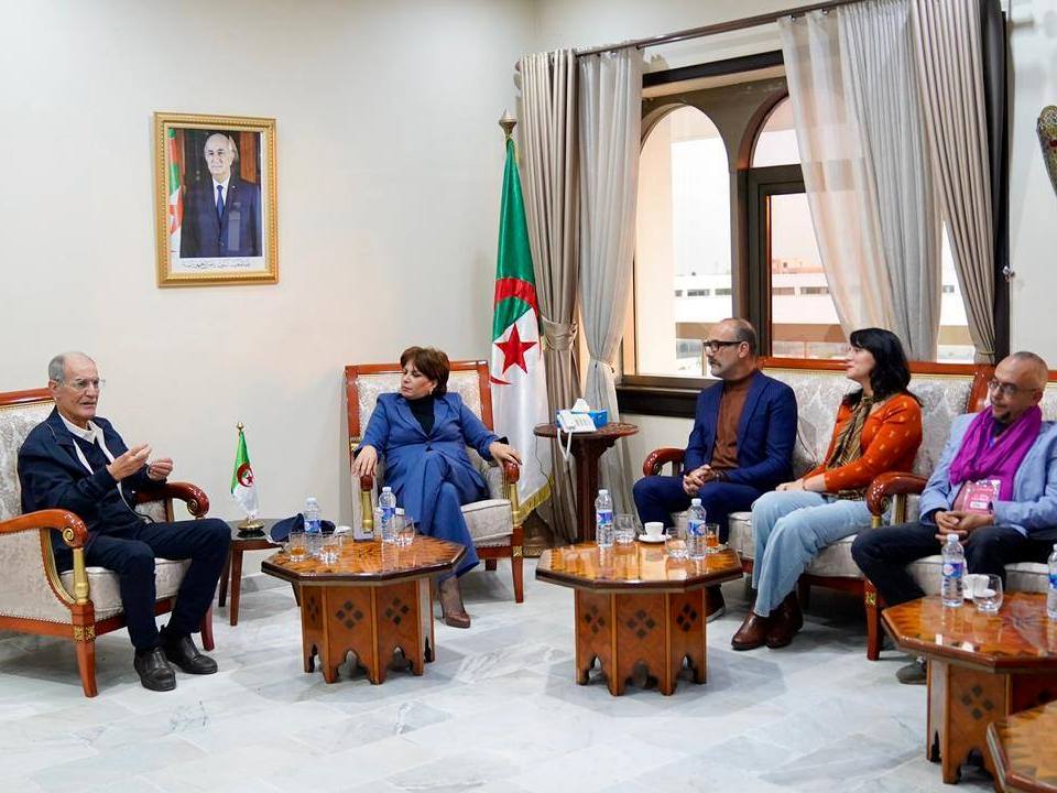 وزيرة الثقافة والفنون تعقد اللقاء التشاركي الثالث مع مهنيي السينما