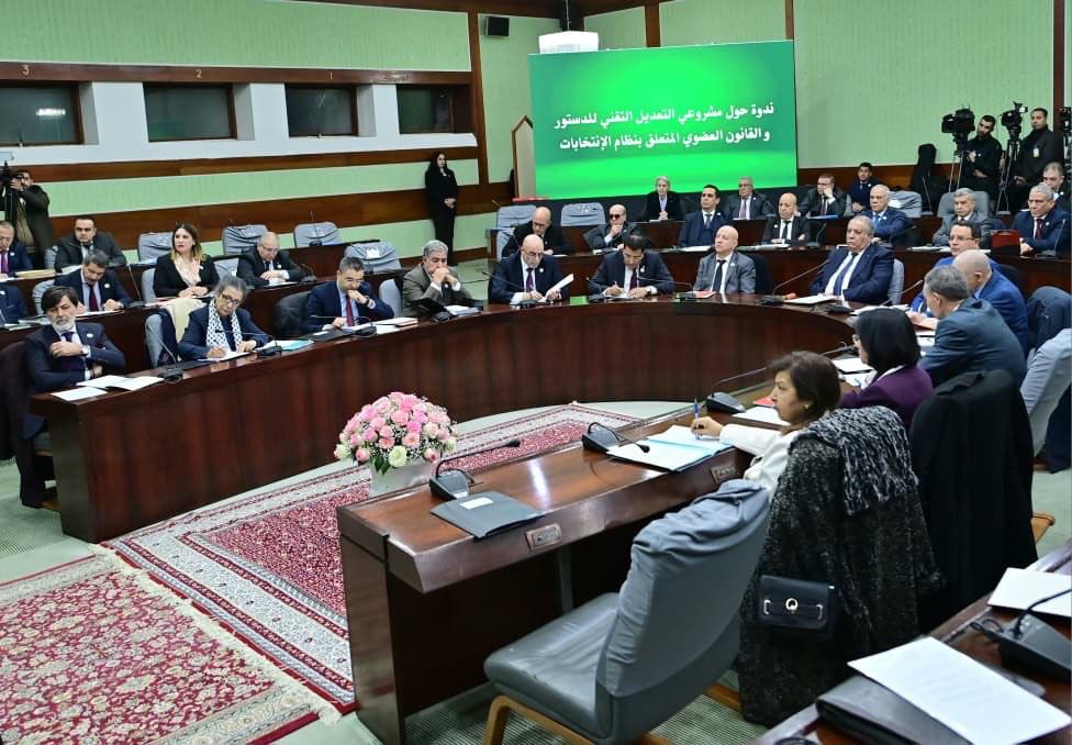 Les partis politiques saluent les conclusions de la conférence consacrée aux projets d'amendement technique de la Constitution et de la loi électorale