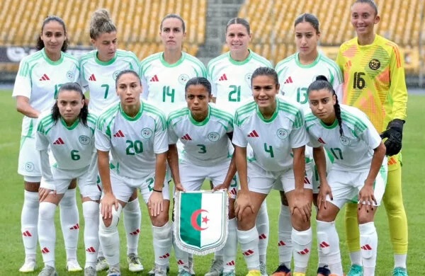 Equipe nationale féminine de football