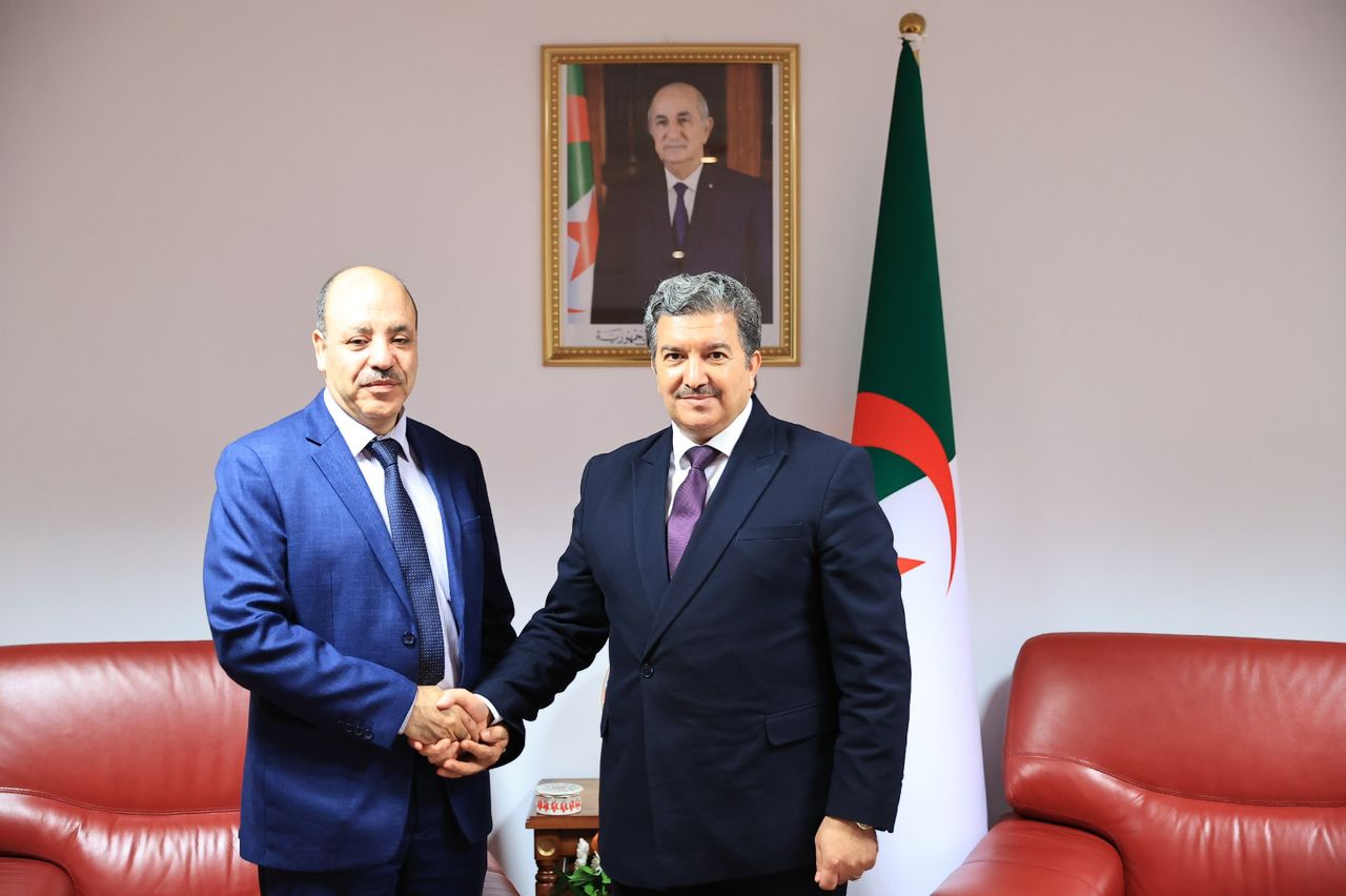 وزير الاتصال يستقبل عددا من مديري المدارس الوطنية والكليات ذات الصلة بمجال  الإعلام والاتصال