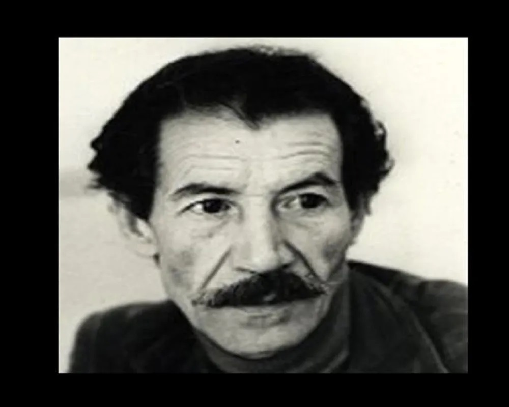 امحمد إسياخم