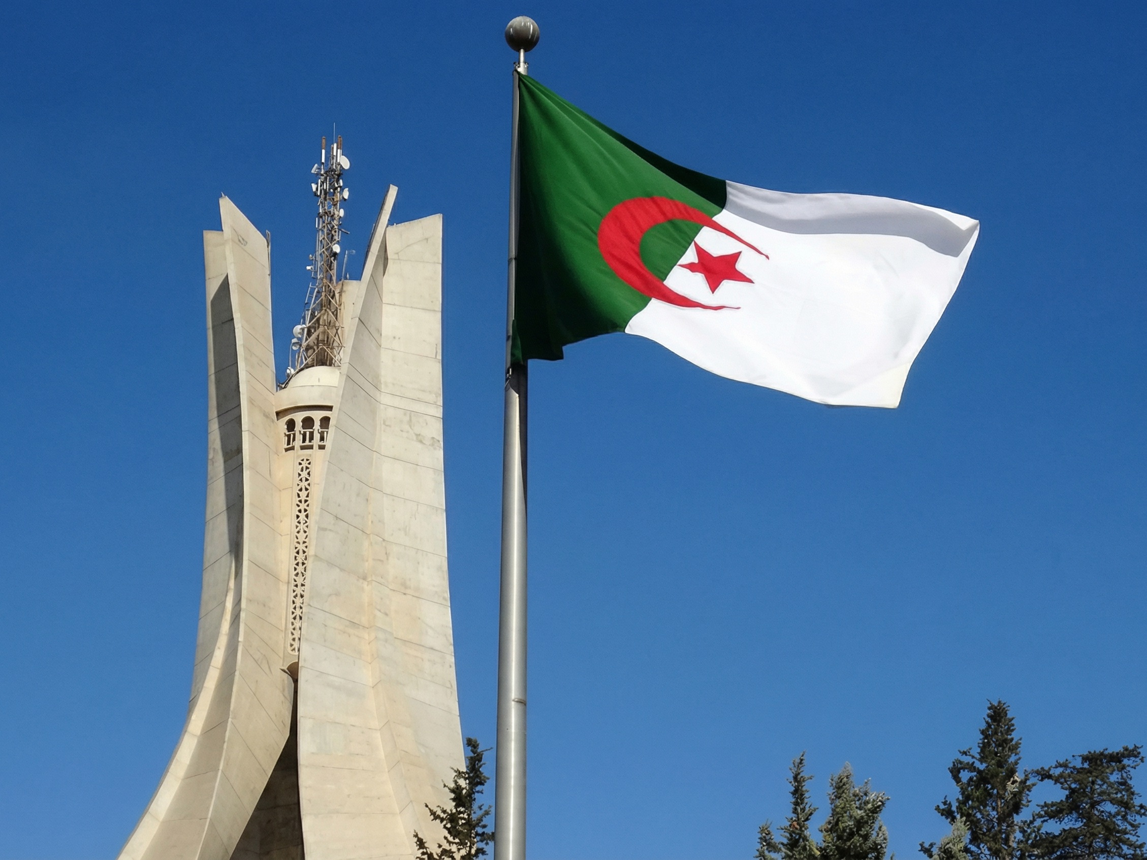 Monument des martyrs à Alger