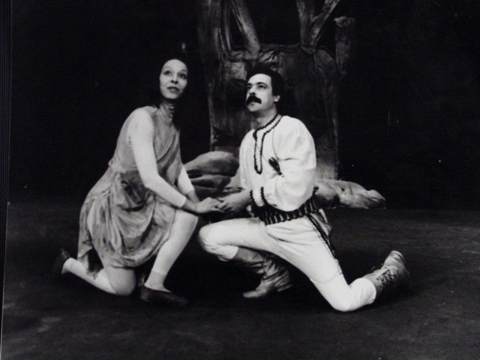 مجوبي وحليلو