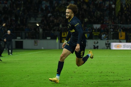 يانيس ماسولين