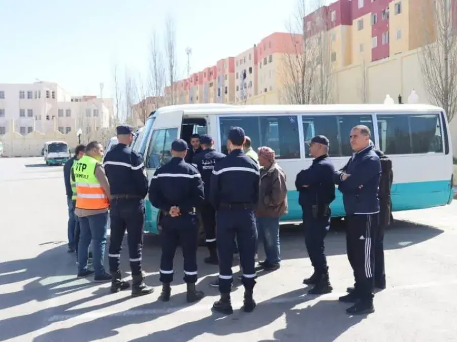 خرجات ميدانية ونشاطات تحسيسية للوقاية من حوادث المرور بولايات الوطن