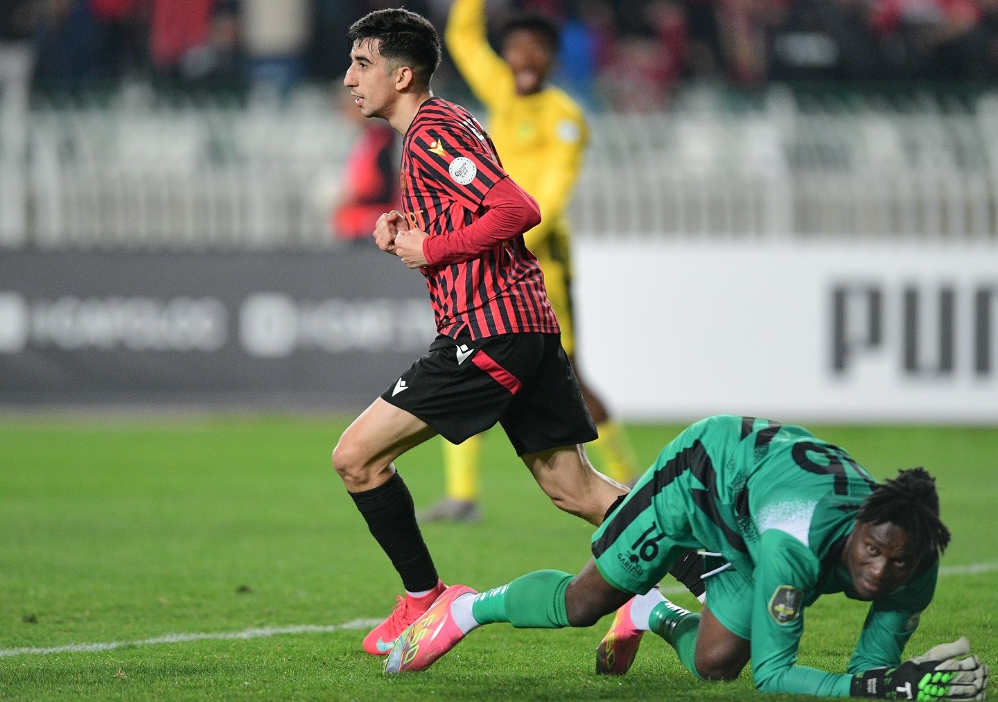 كأس الكاف: اتحاد العاصمة يلتحق بشباب بلوزداد في المربع الذهبي