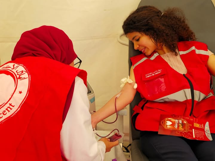 الهلال الاحمر