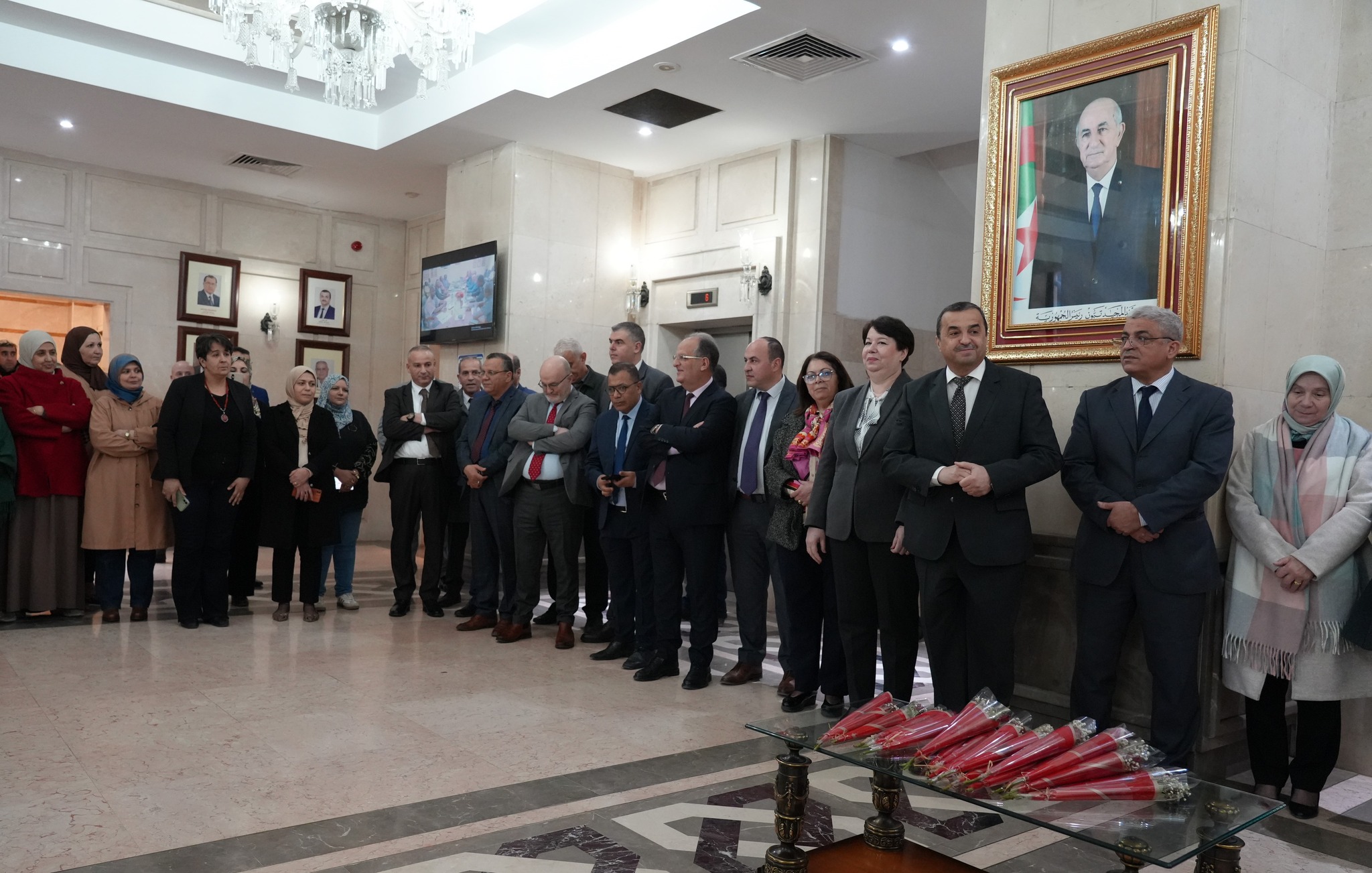 وزير الدولة، وزير المحروقات والمناجم،