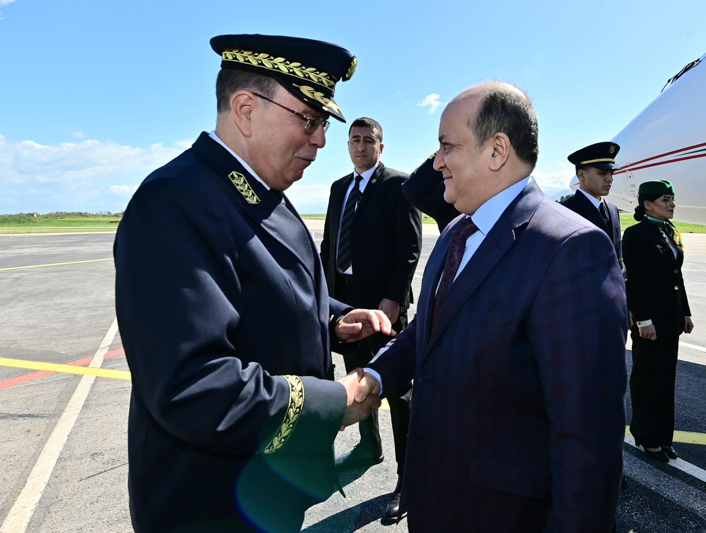 بتكليف من رئيس الجمهورية،  السيد #عبد_المجيد_تبون،  حل الوزير الأول #سيفي_غريب، اليوم الثلاثاء 17 مارس 2026، في زيارة عمل إلى بجاية، حيث سيشرف