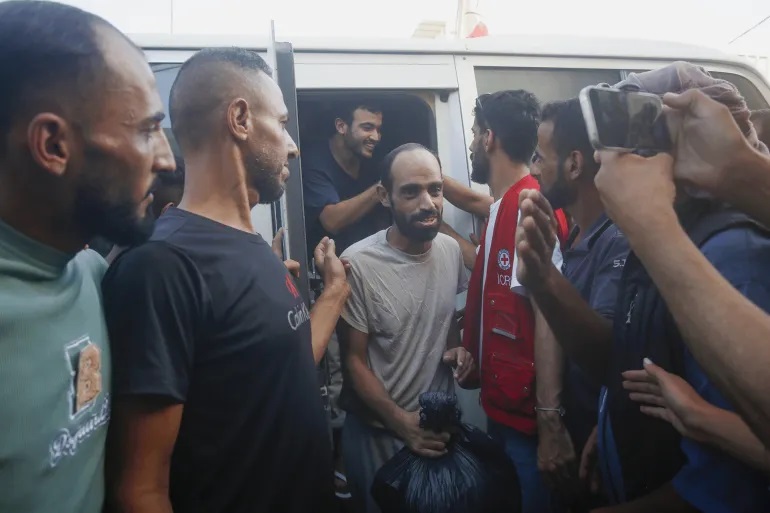 غزة: اطلاق سراح 5 معتقلين فلسطينيين  