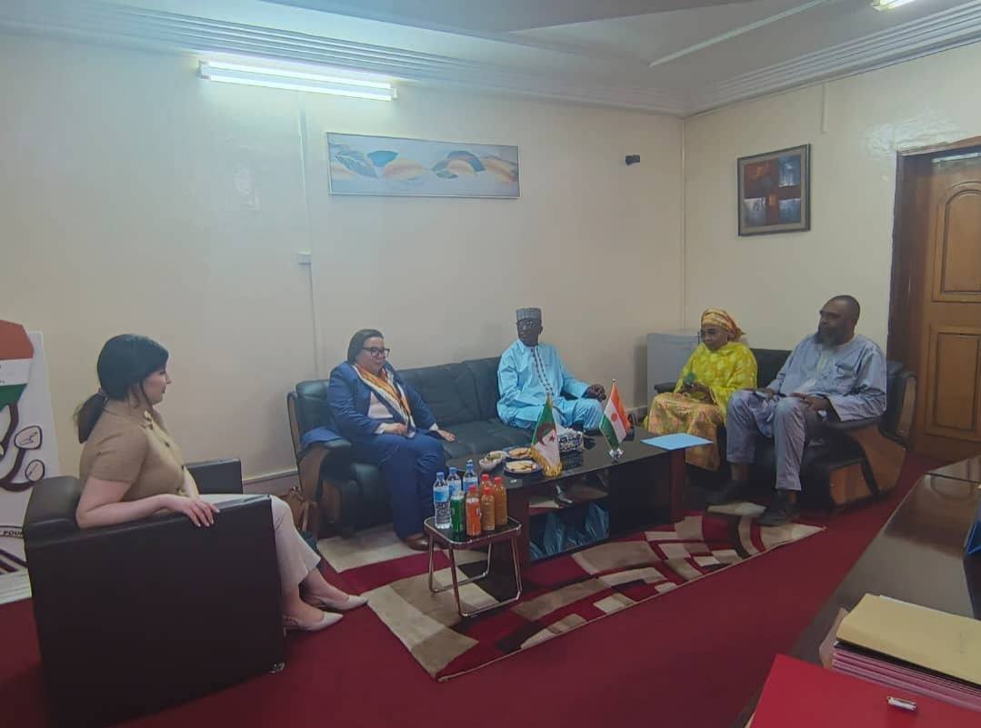 اللجنة المشتركة الكبرى الجزائرية-النيجرية للتعاون: السيدة أرحاب تعقد لقاء عمل مع نظيرها النيجري بنيامي