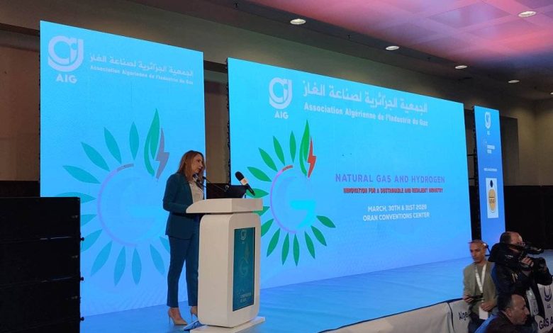 انطلاق أشغال الندوة الثامنة للجمعية الجزائرية لصناعة الغاز