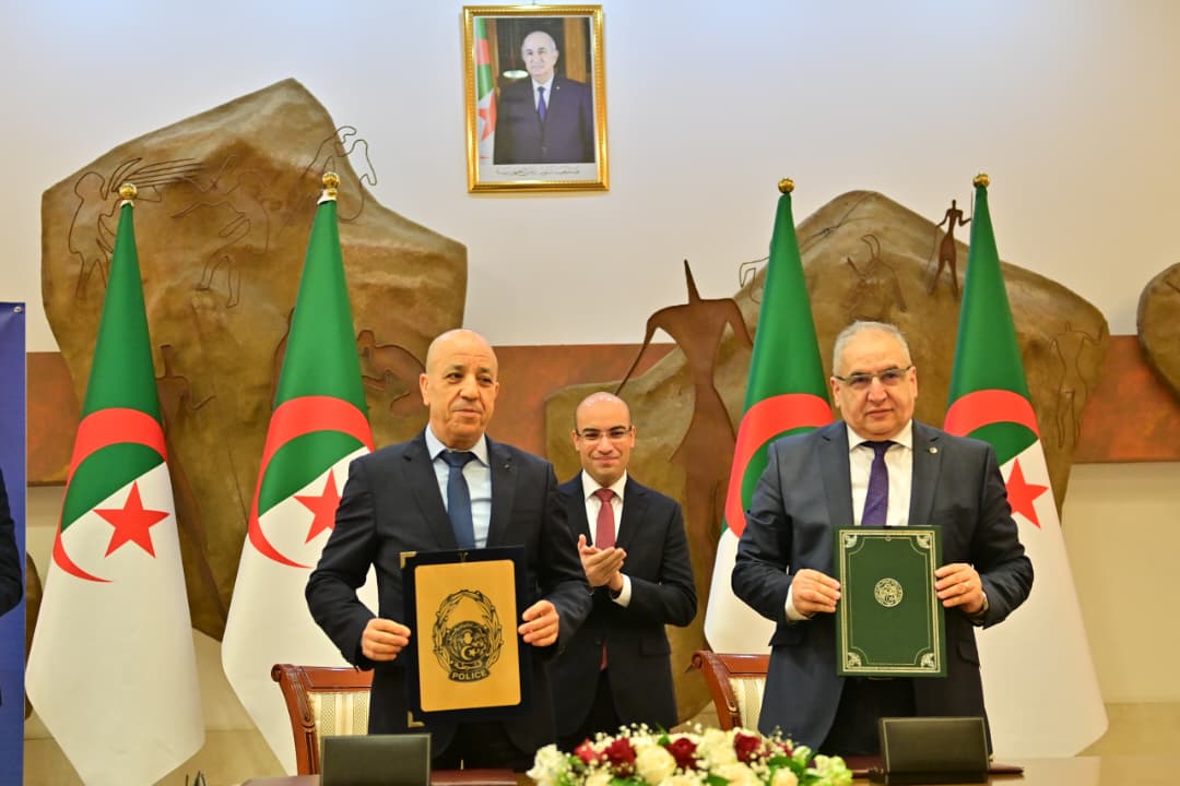 وزارة الخارجية والمديرية العامة للأمن الوطني توقعان اتفاقية لرقمنة بعض الخدمات القنصلية