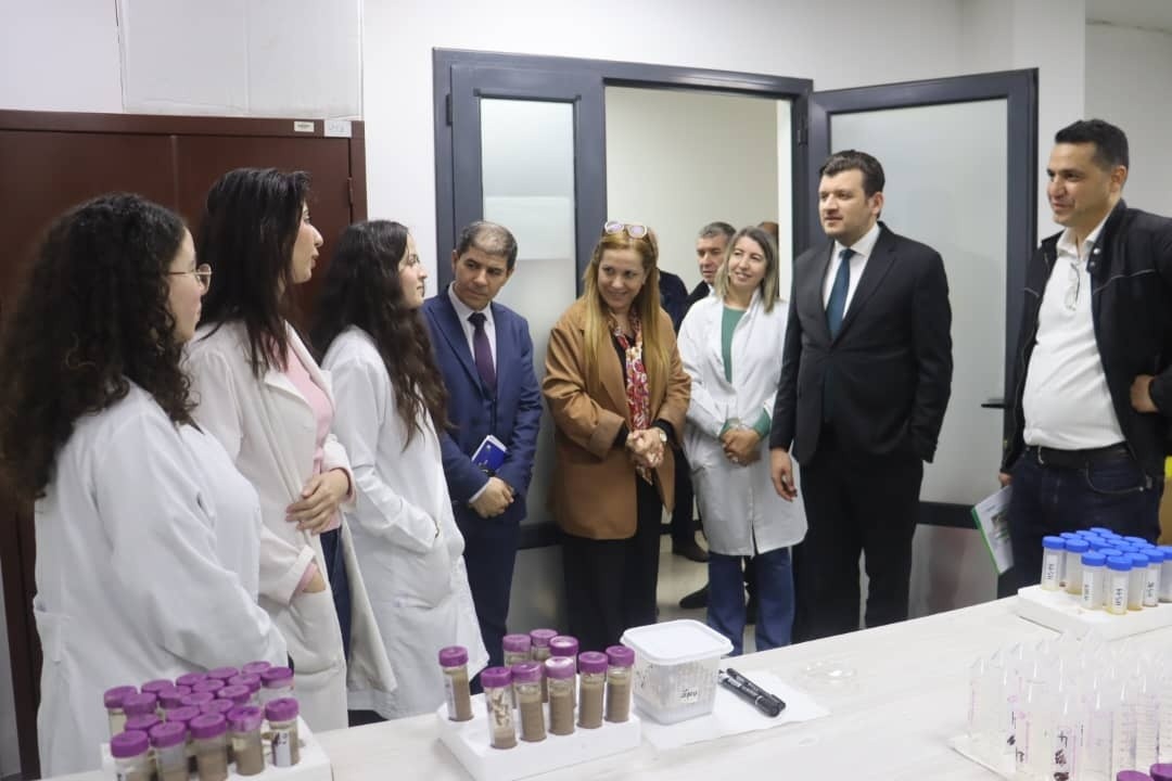 ياسين وليد يتفقّد مشروع البنك الوطني للجينات بالعاصمة