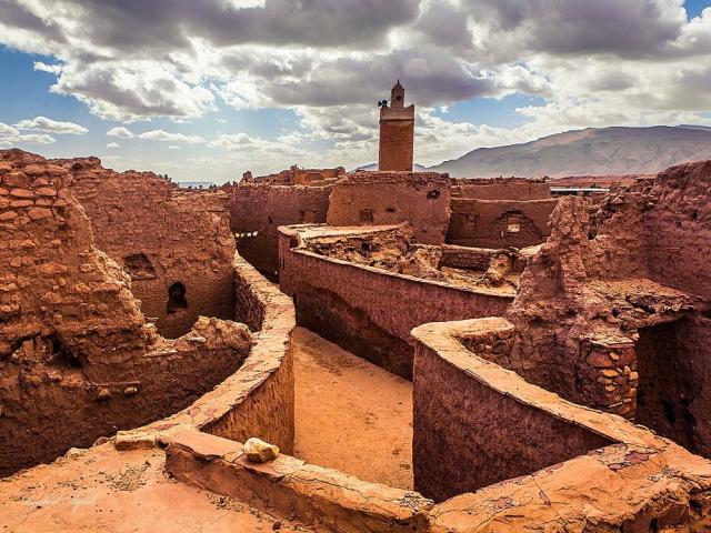 المسجد العتيق ببوسمغون