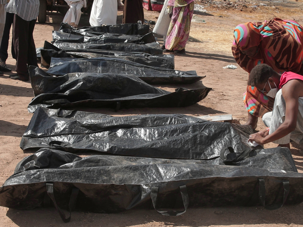 64 morts dans une attaque contre un centre de santé