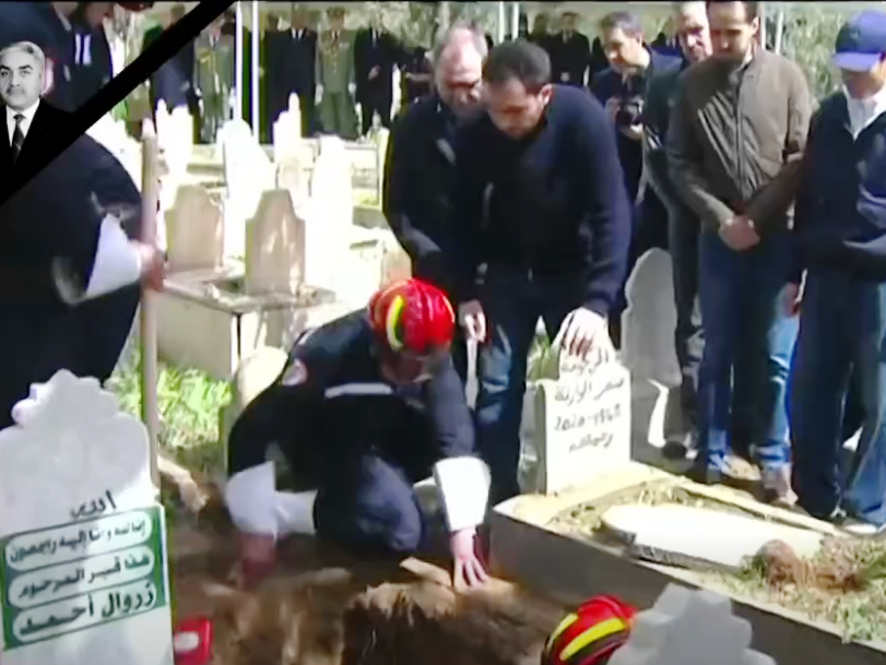 وفاة الرئيس الأسبق اليامين زروال: مجاهدون يشيدون بخصال "رجل الوفاء والنضال"  في سبيل عزة الجزائر