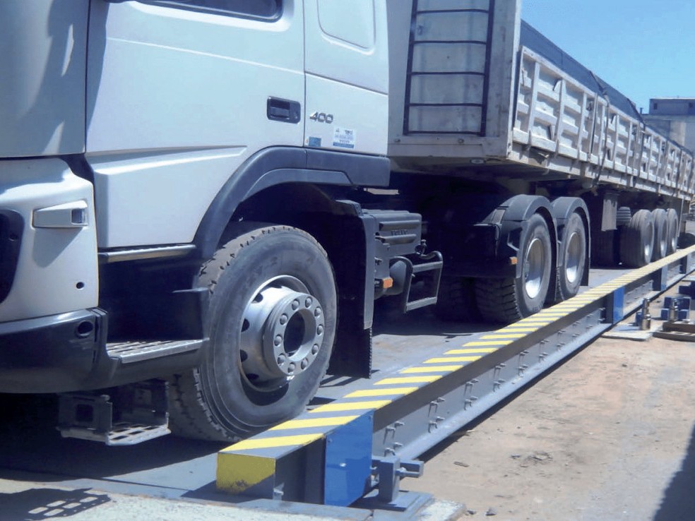 تجهيزات مراقبة الحمولة