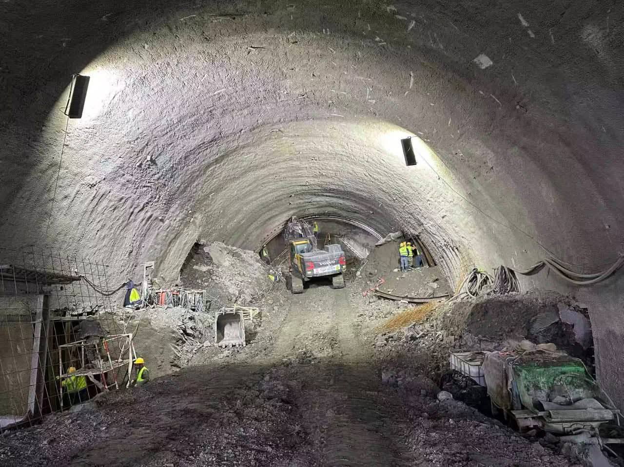 الخط المنجمي الشرقي: تقدم الأشغال على مشروع السكة الحديدية الرابط بين عنابة  وتبسة