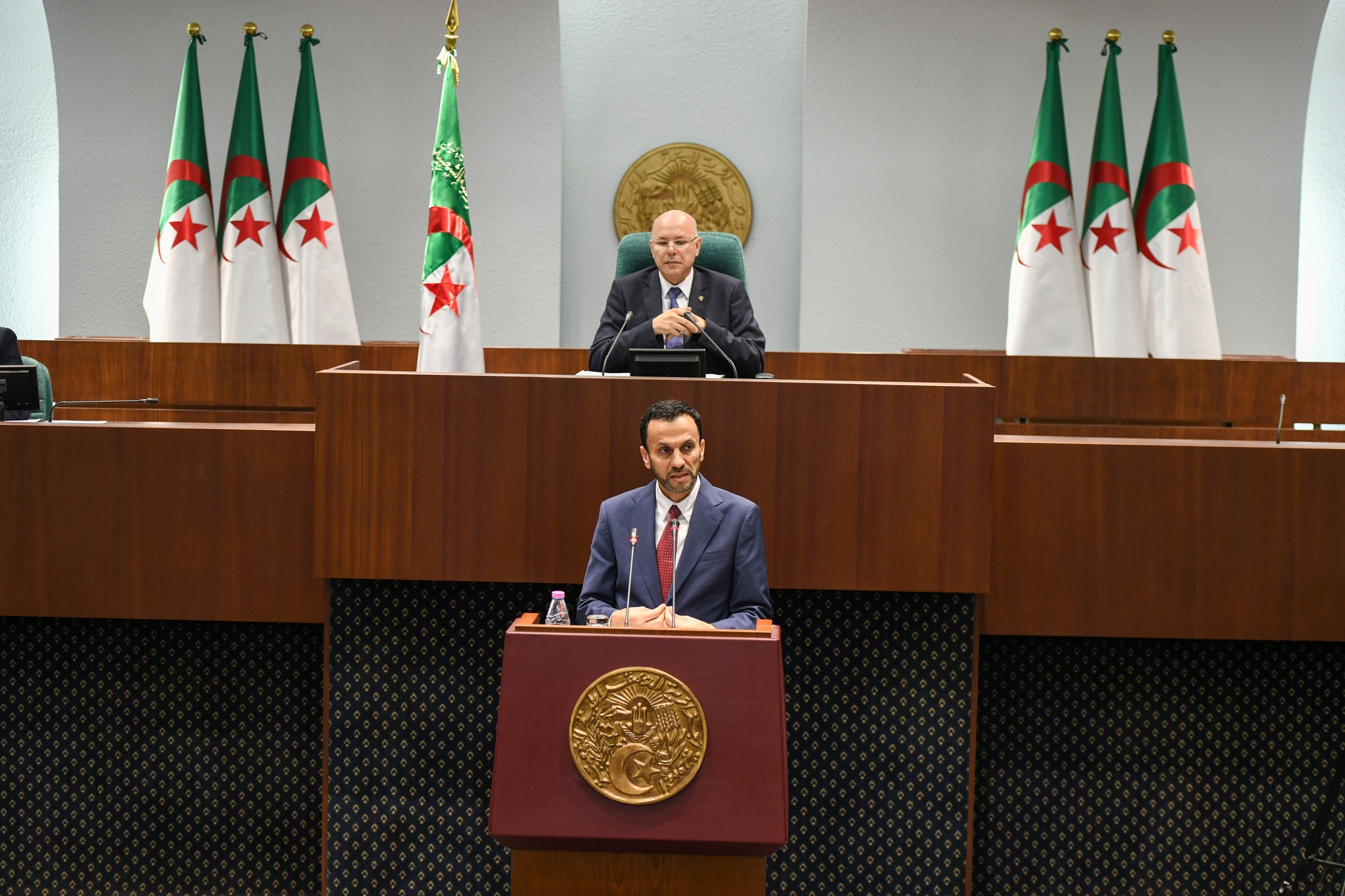 واضح : إصدار النصوص التطبيقية الخاصة بتسهيل استفادة المؤسسات الناشئة من الصفقات العمومية قريبا 