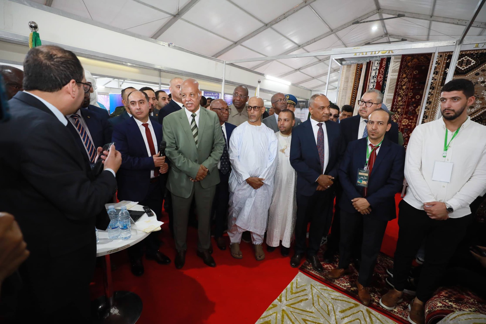 تندوف : افتتاح معرض الخدمات والمنتجات الجزائرية الموجهة للتصدير