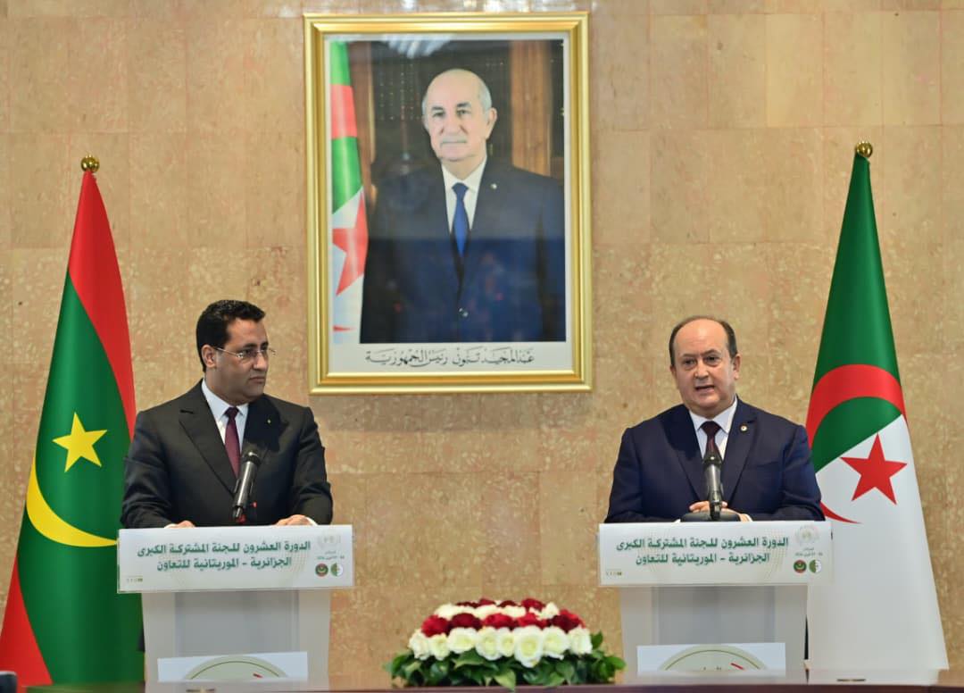 السيد غريب ونظيره الموريتاني يبرزان عزم البلدين على تعزيز آفاق شراكتهما  الثنائية