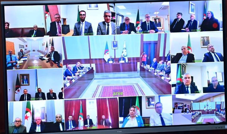 تشريعيات 2 جويلية: السيد خلفان يجتمع مع رؤساء المراكز الدبلوماسية والقنصلية  بالخارج